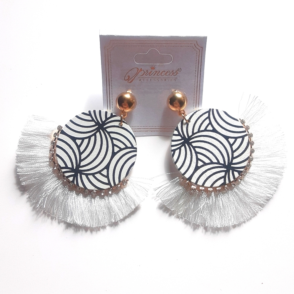 Princess Accessories Fancy Tassel Earrings